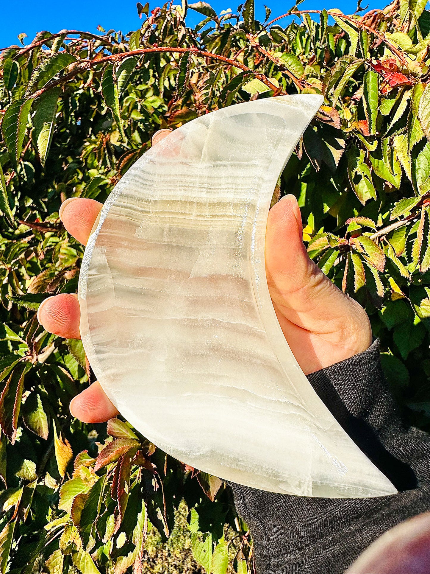 Beautiful White Onyx Moon Bowl